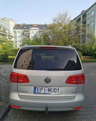 Volkswagen Touran cena 22500 przebieg: 198000, rok produkcji 2011 z Warszawa małe 301